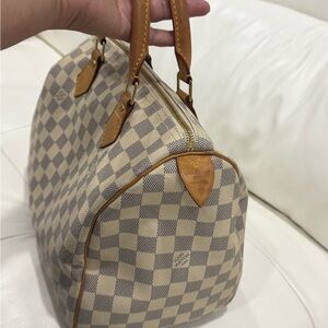 Louis Vuitton Damier Azur Canvas speedy 30